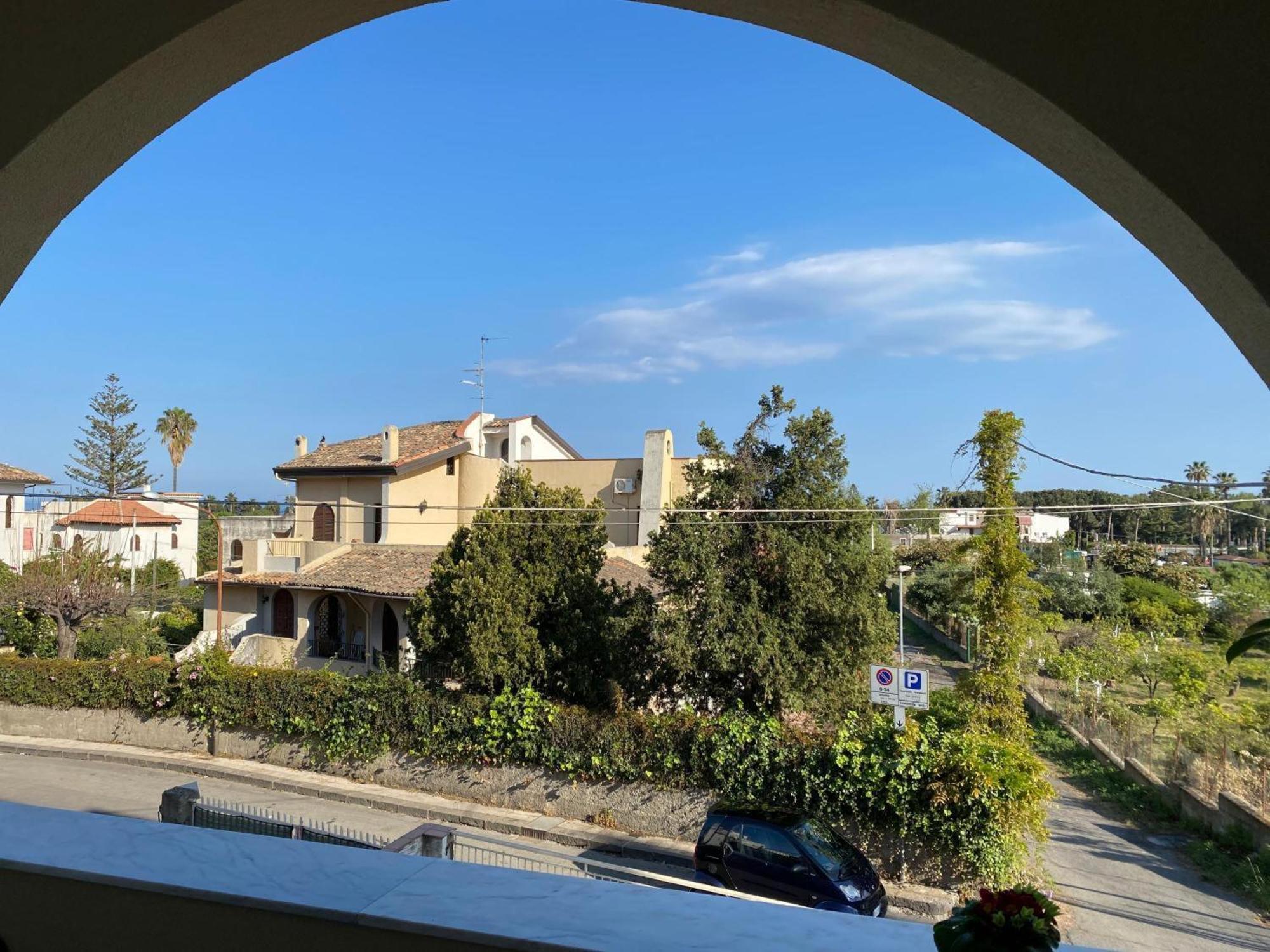 Chiara Home Apartment Giardini Naxos Exterior photo